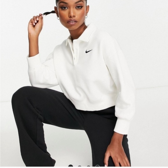 Nike Phoenix White Collared Pullover with Black Logo | Size Medium - Picture 8 of 8